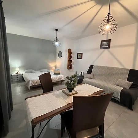 Entre Et Montagne Apartman Ocana